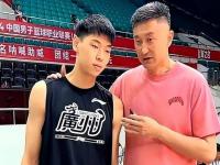 杏彩体育入口-恩菲尔德球员伤愈归队，阵容进一步完整(恩菲尔德500)
