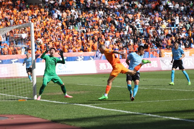 大连英博3-2战胜云南玉昆