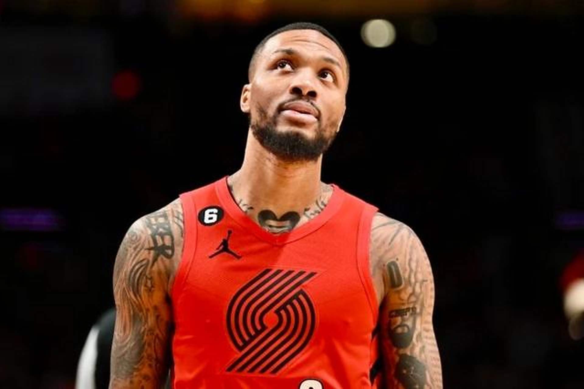 包含利拉德更推：Ripcityyyyyyyyyyyyyyy！！！@开拓者的词条